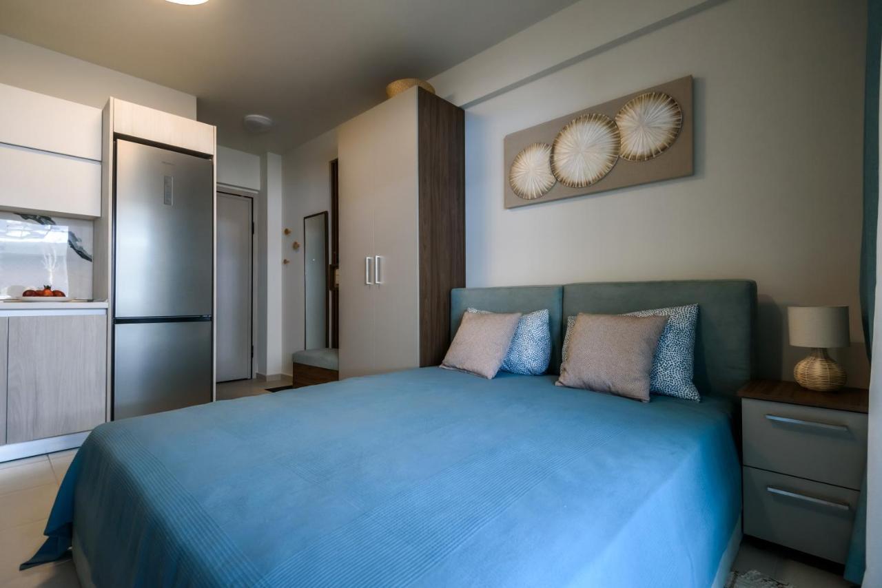 Itaka Studio Apartments - Halkidiki Suites Com Nikiti  Buitenkant foto